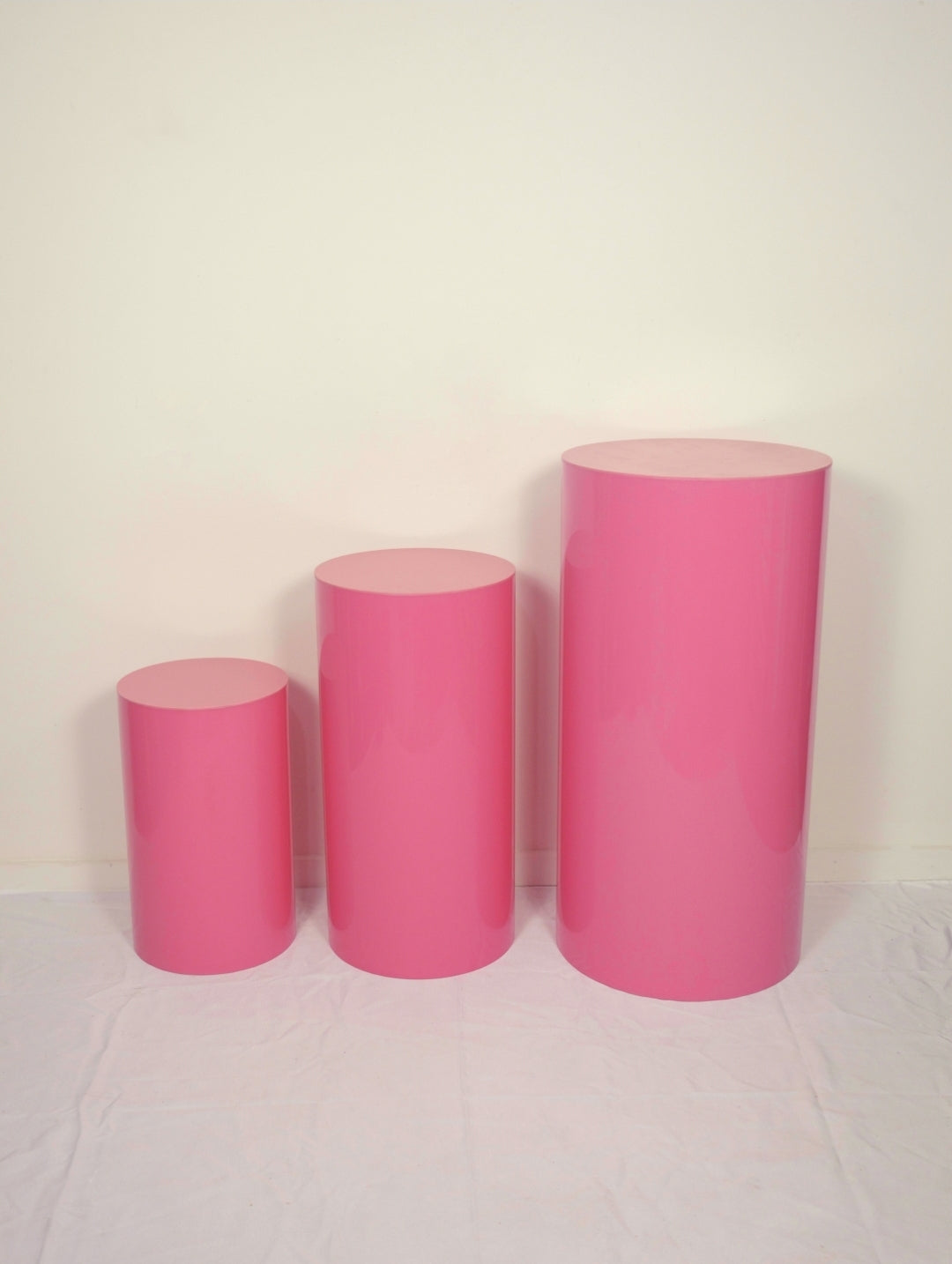 Hot Pink Plinths for hens party, barbie party to display cake, floral arrangements and props